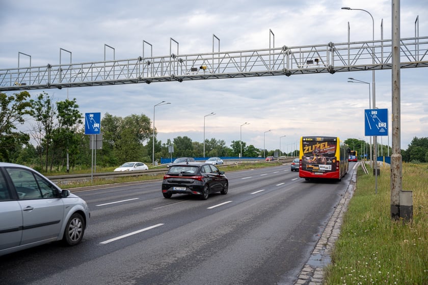 Aleja Sobieskiego i urządzenia odcinkowego pomiaru prędkości, czerwiec 2024
